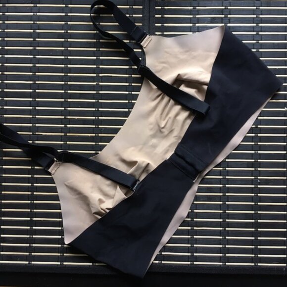 Knix reversible Evolution bra 3 unpadded - Picture 2 of 2